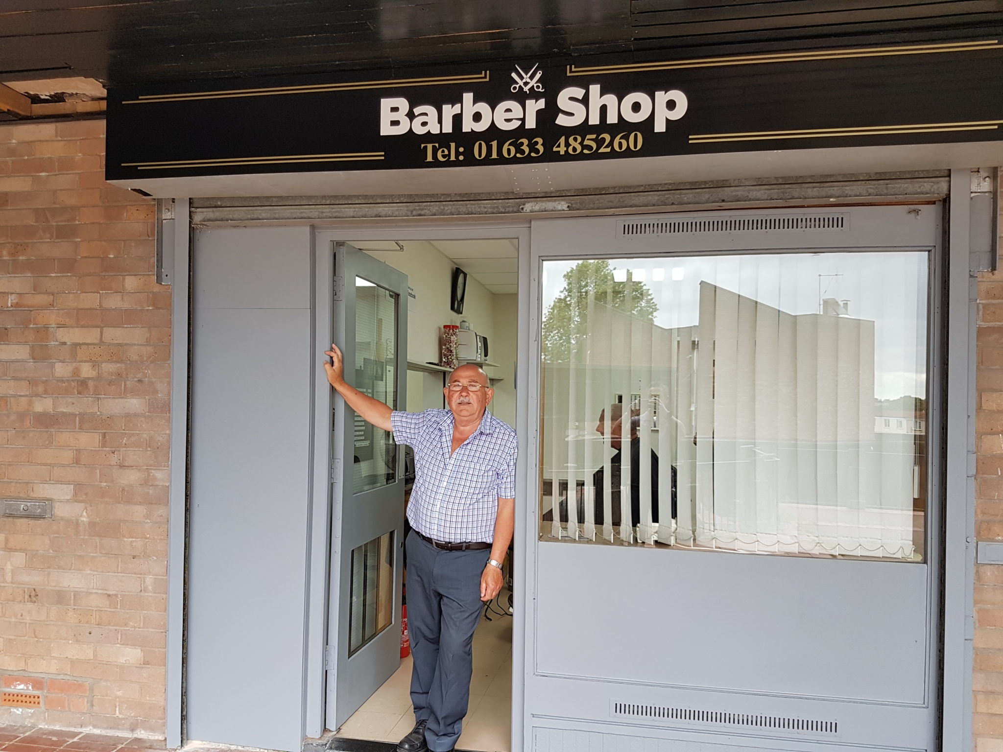 Joe Vecchio, a barber in Fairwater Shops in Cwmbran