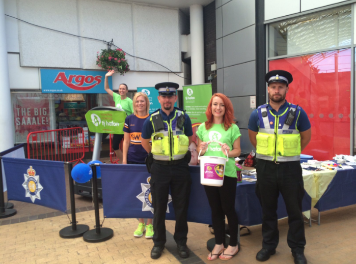 Staff from Gwent Police are running 24-hours on a treadmill in Cwmbran town centre to raise money for Ty-Hafan