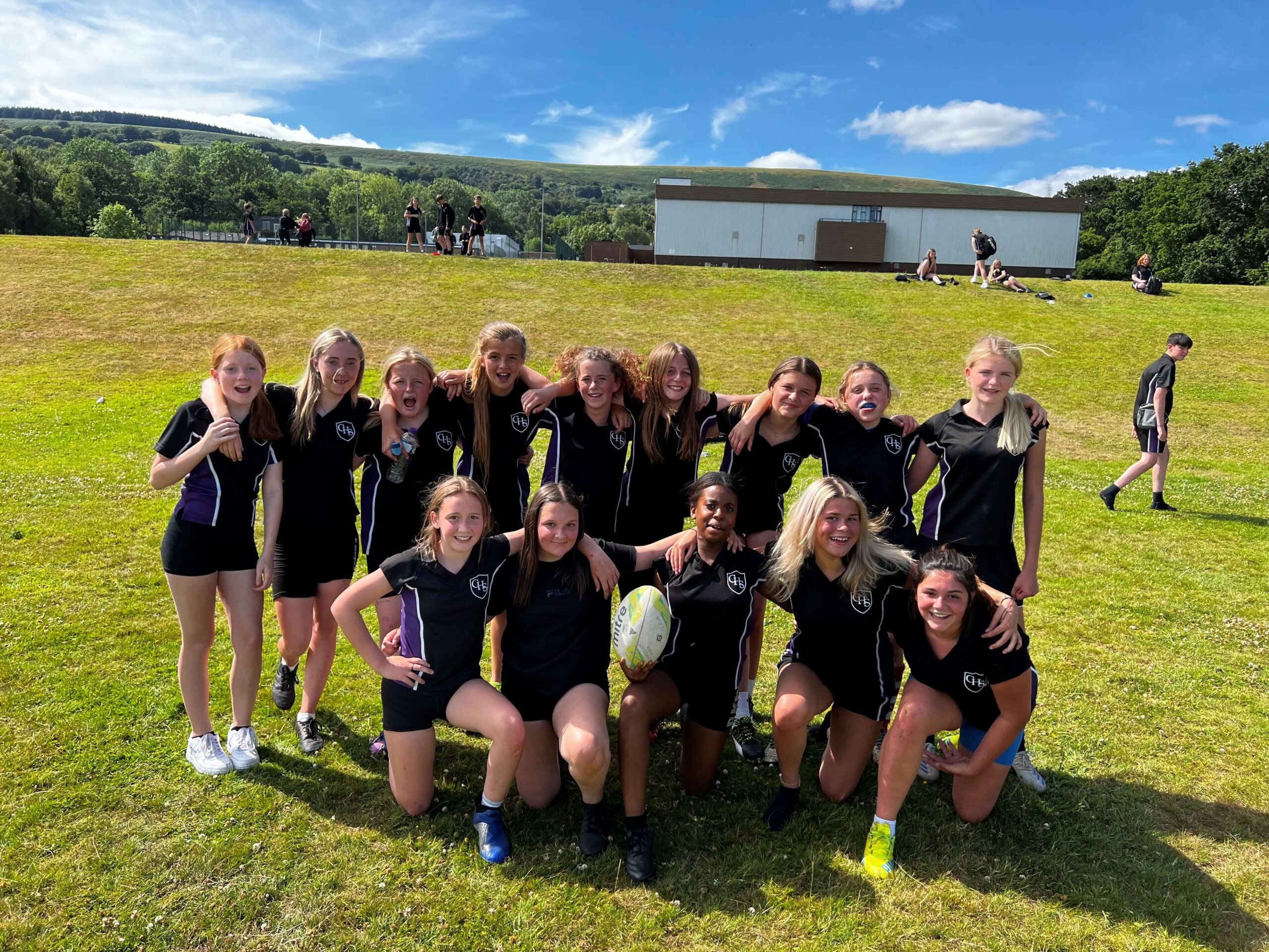 a girls rugby team