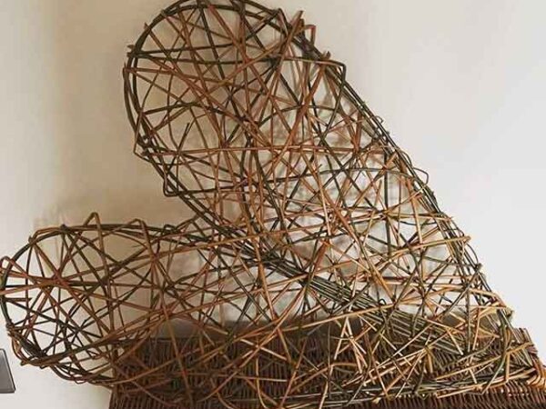 Willow weaving workshop offers creative Valentine’s experience