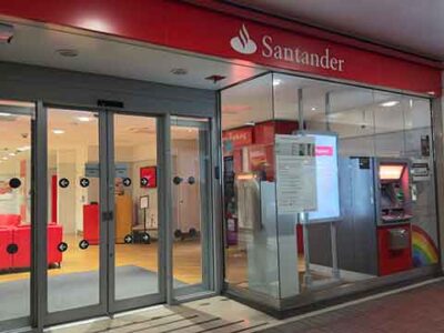 Santander to close Cwmbran branch in May 2026