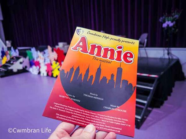 Review: Annie: The Musical at Cwmbran High School