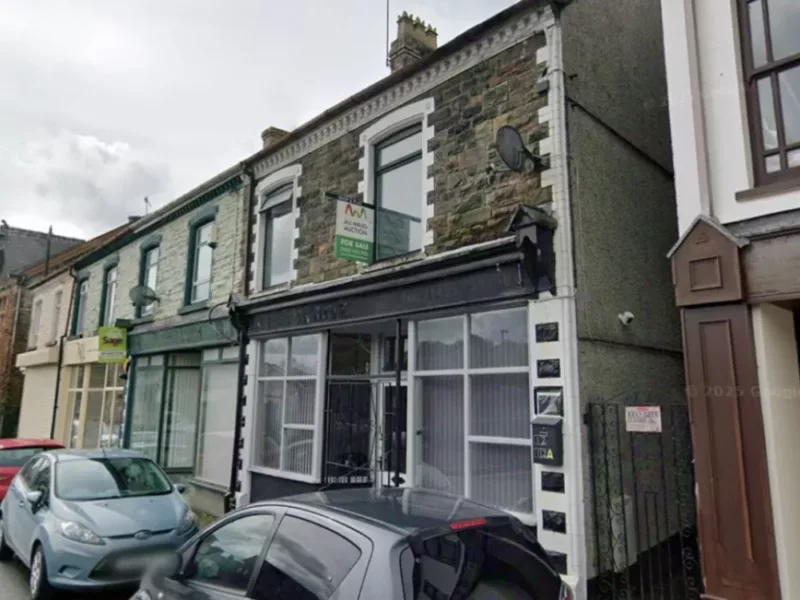 Former Pontypool shop can be converted to two flats