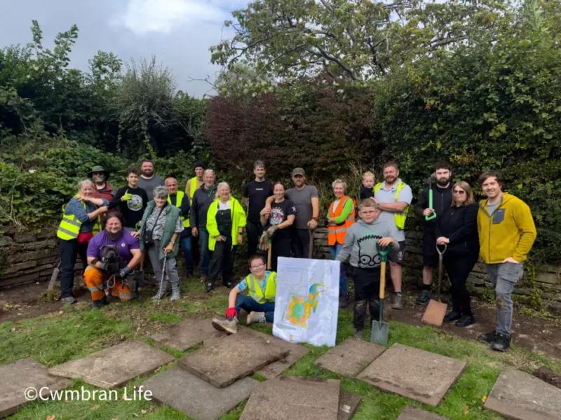 Volunteers start to create community wildlife garden in Pontnewydd Park